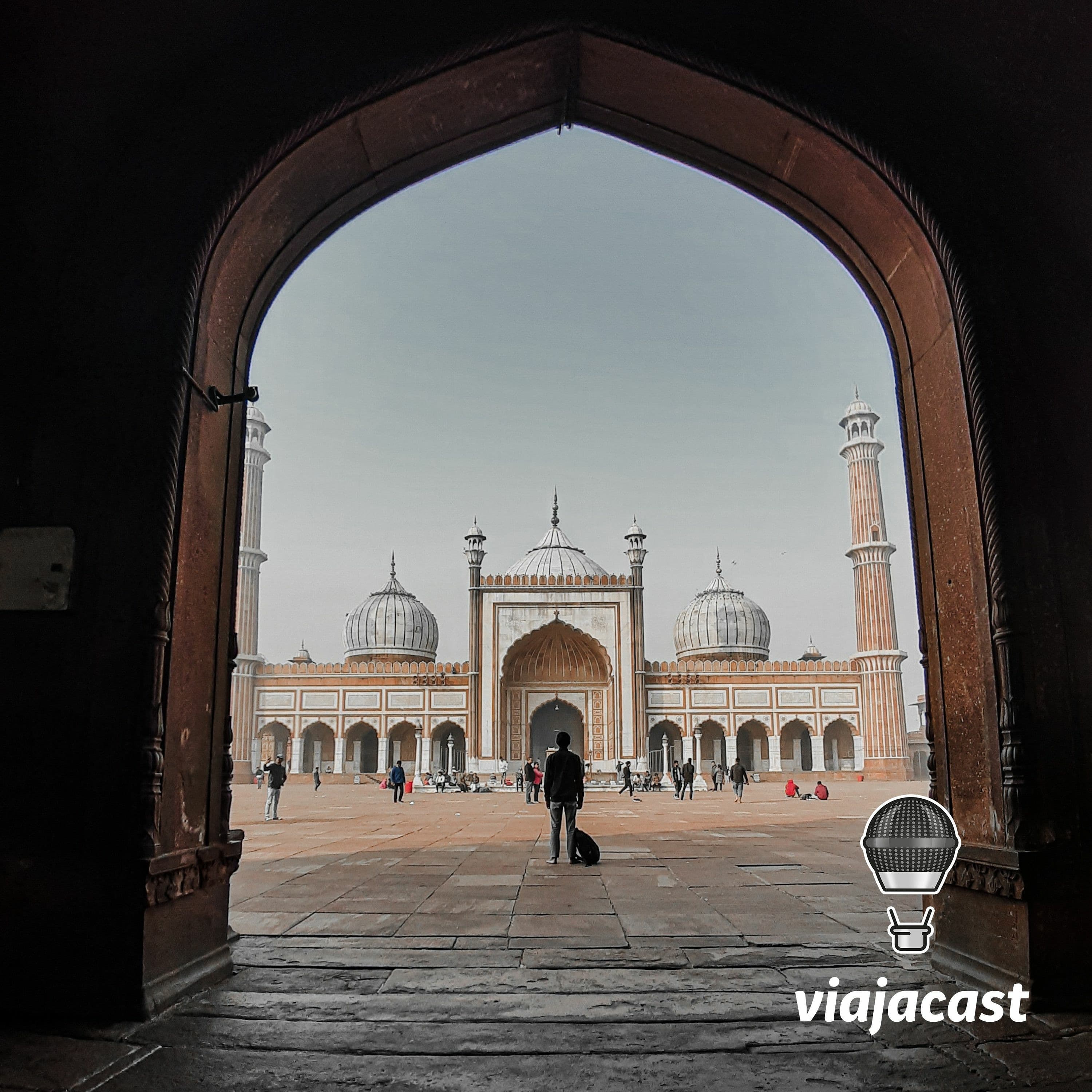 Capa do episódio: Viagem de casal com Nunes e Bruna